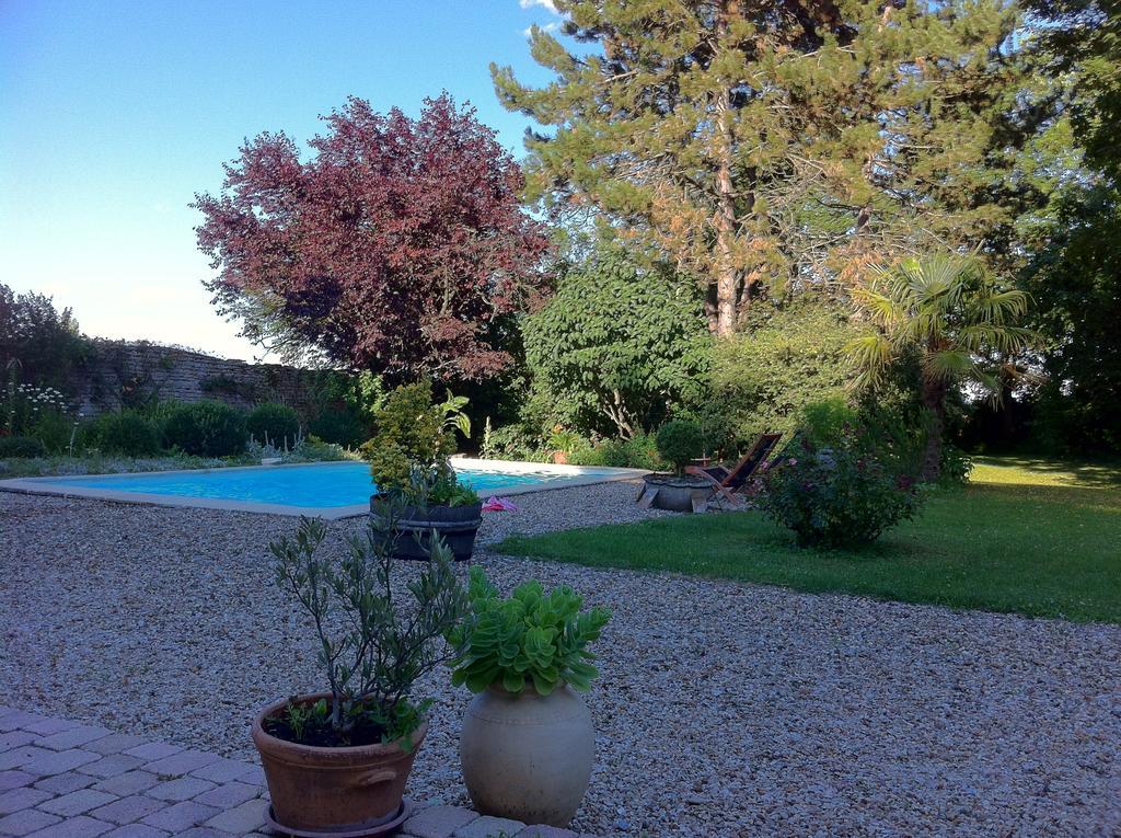 Fleurs De Vignes Piscine Montagny-lès-Beaune Exterior foto